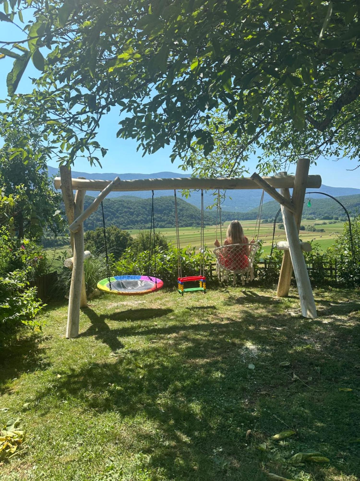 Luxury Apartman Alex With Sauna In The Village Otočac Buitenkant foto